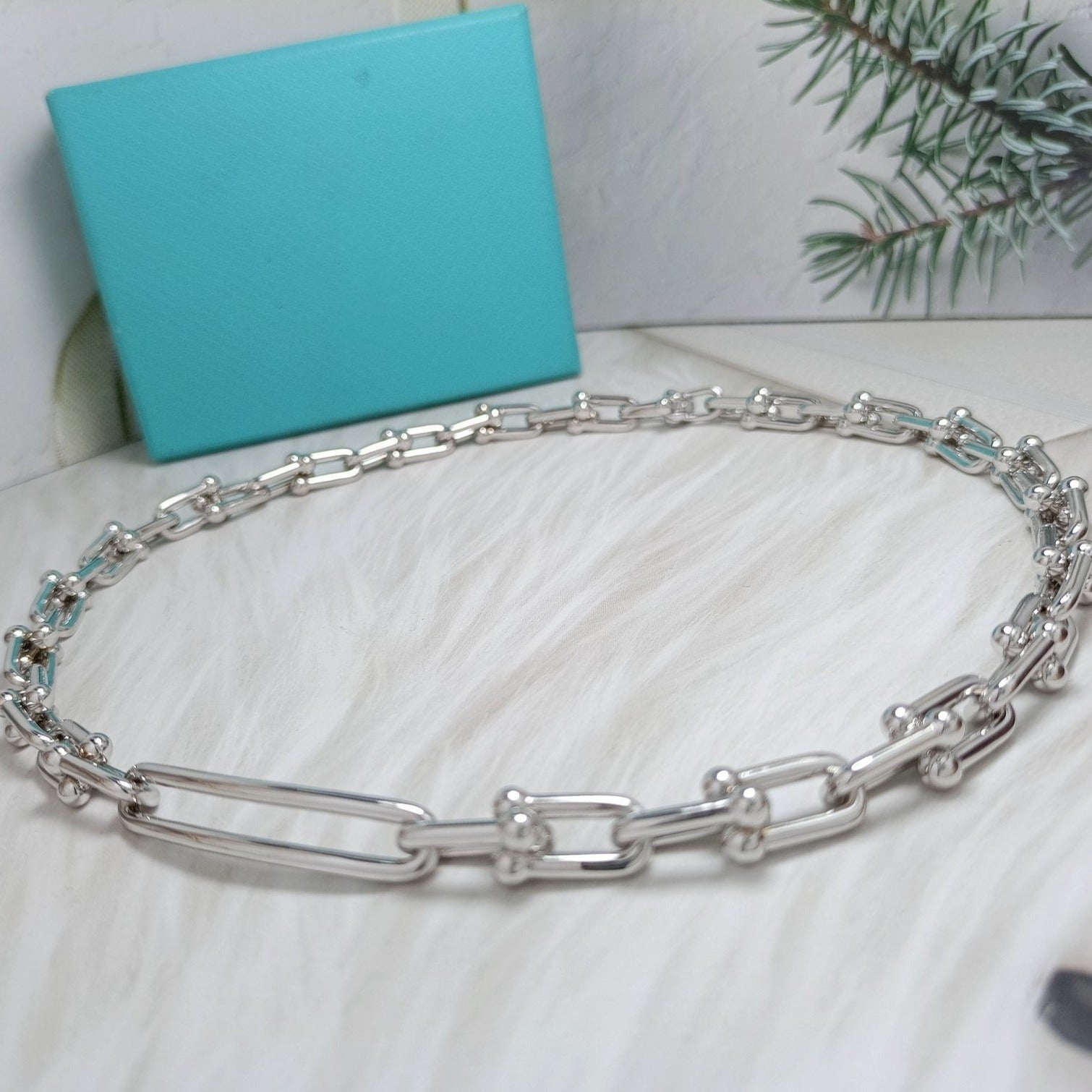 TIFFANY HARDWEAR LONG CHAIN BRACELET