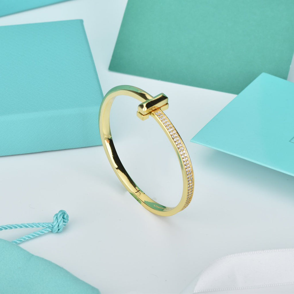 TIFFANY WIDE DIAMONDS HINGED BANGLE