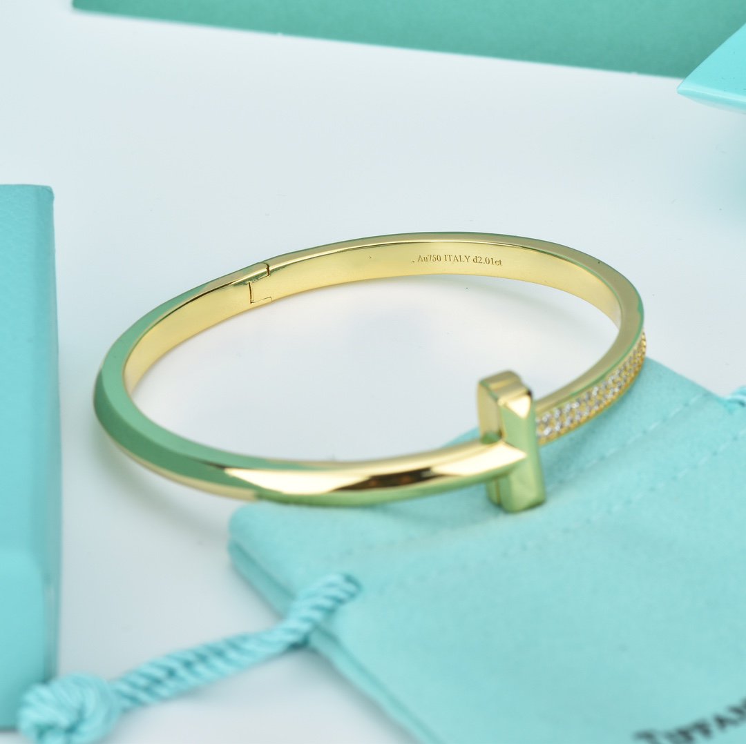 TIFFANY WIDE DIAMONDS HINGED BANGLE
