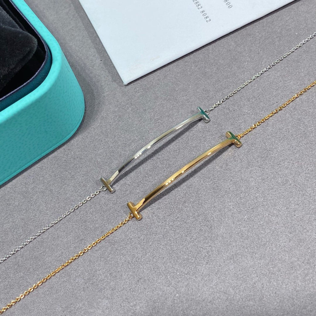 TIFFANY SMILE BRACELET