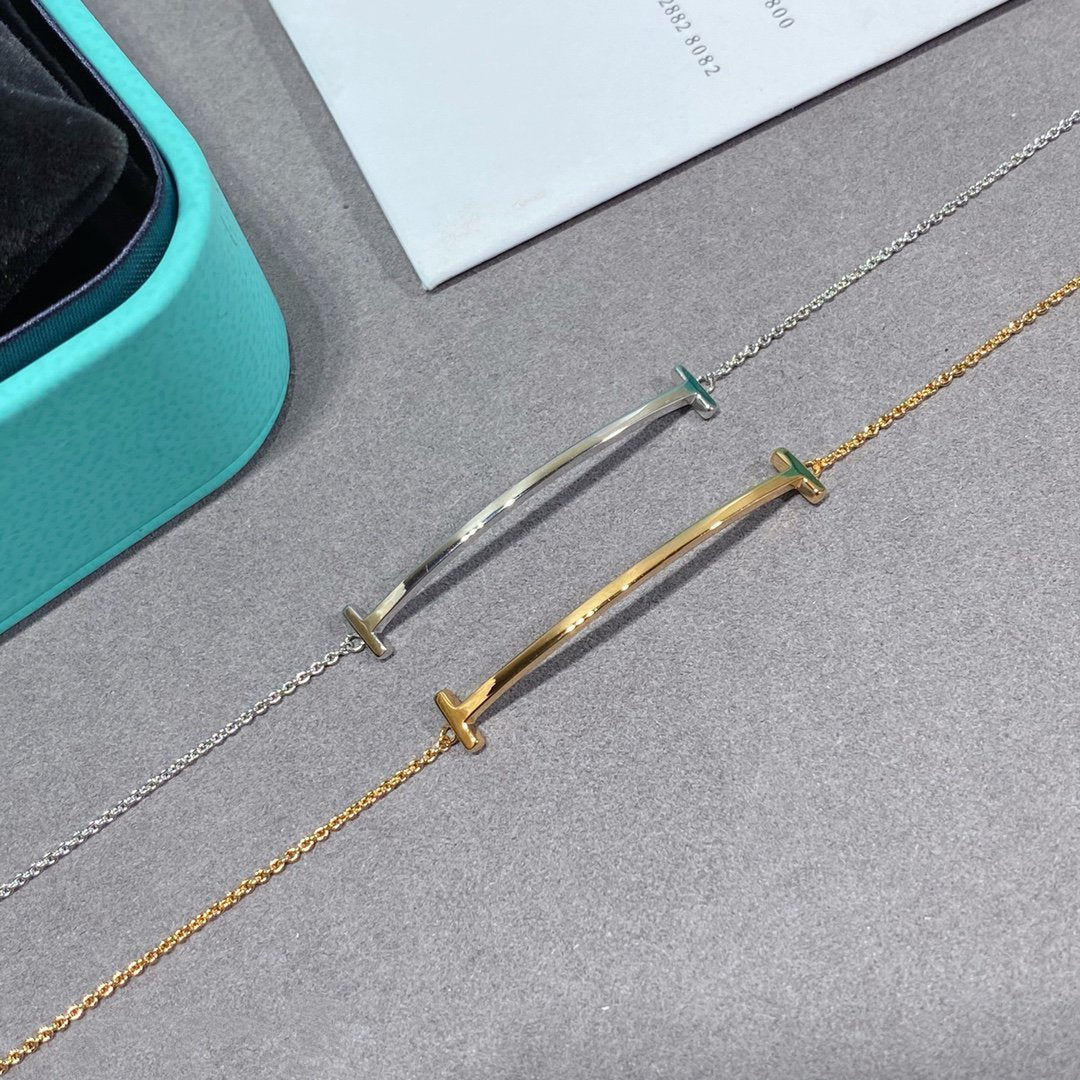 TIFFANY SMILE BRACELET