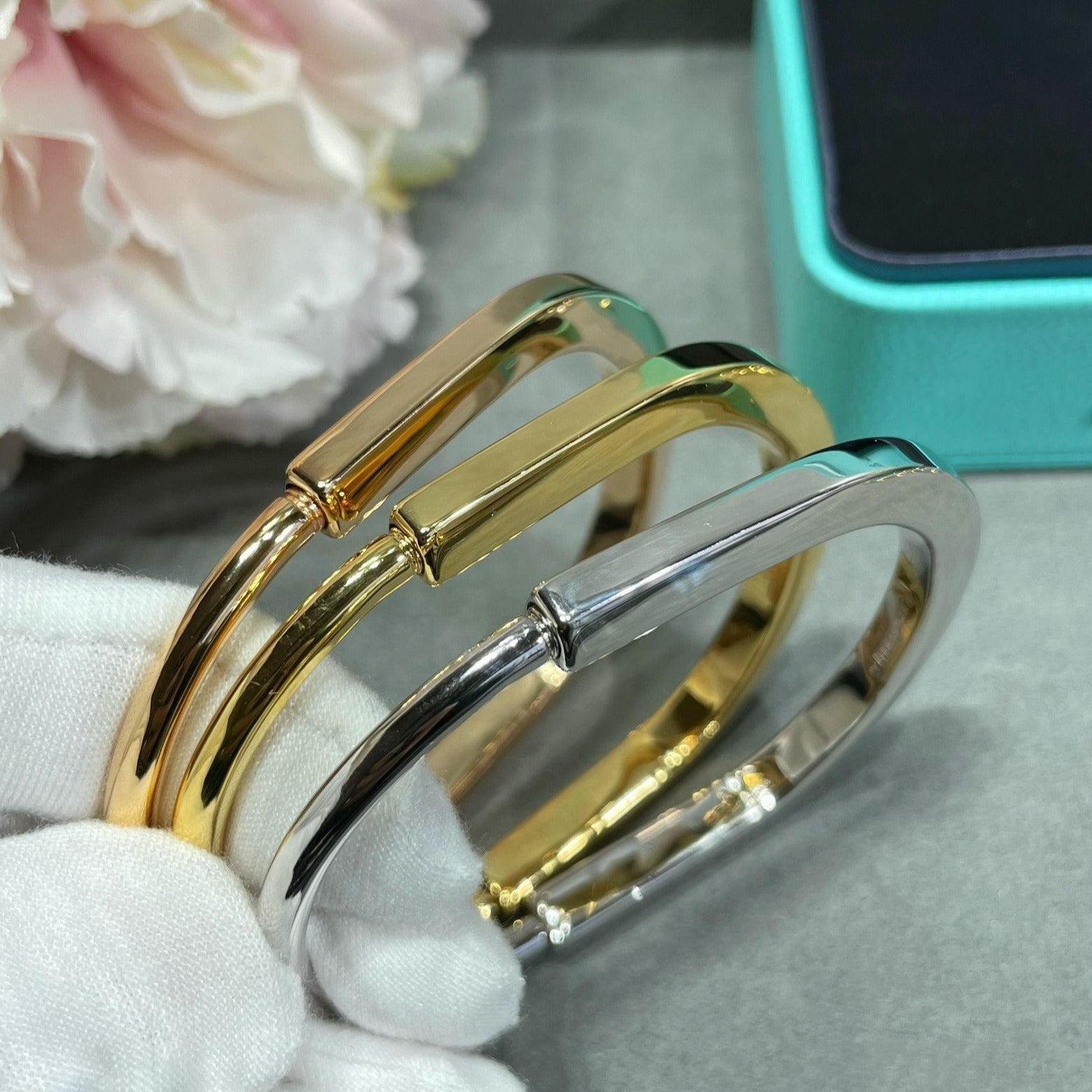 TIFFANY LOCK BRACELET