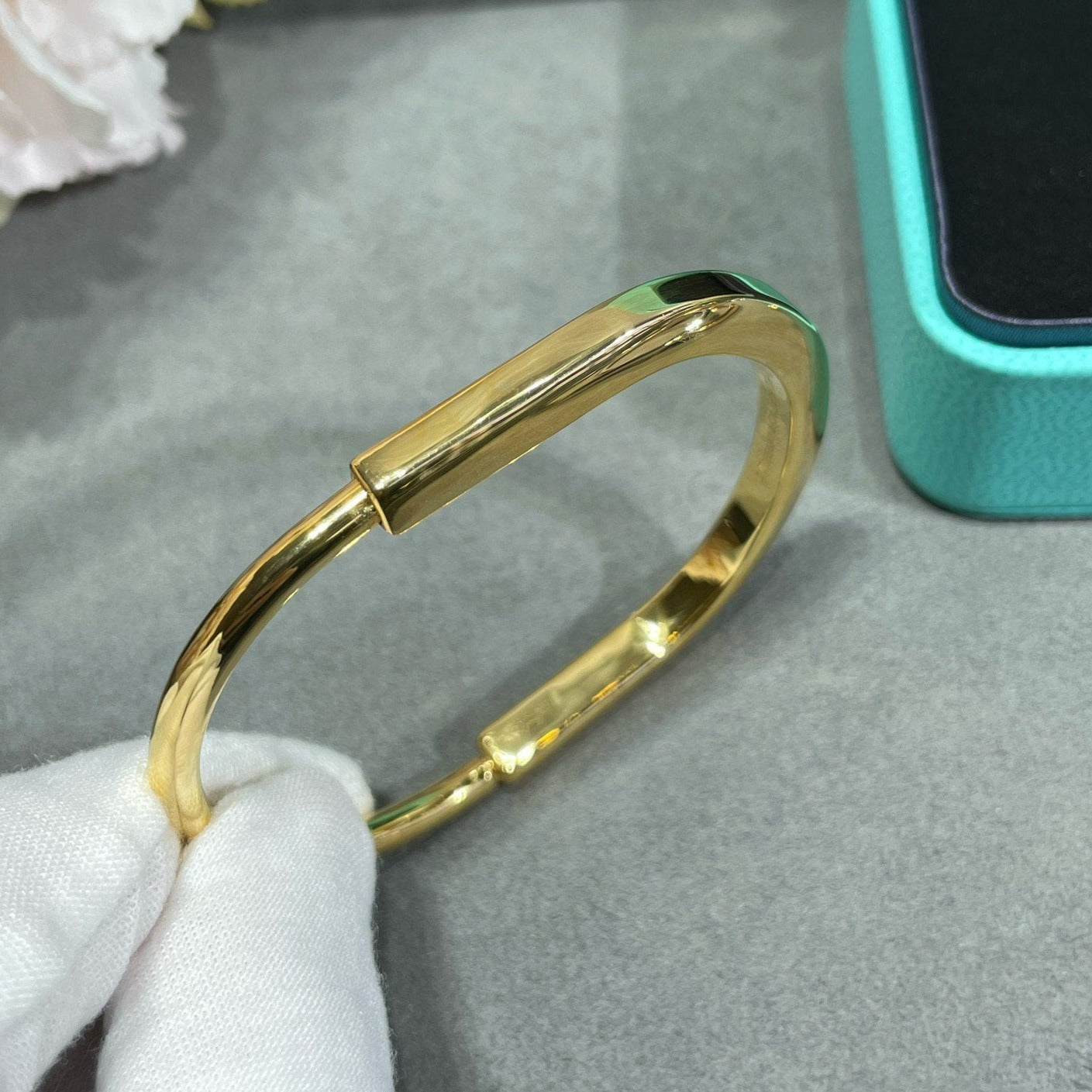 TIFFANY LOCK BRACELET