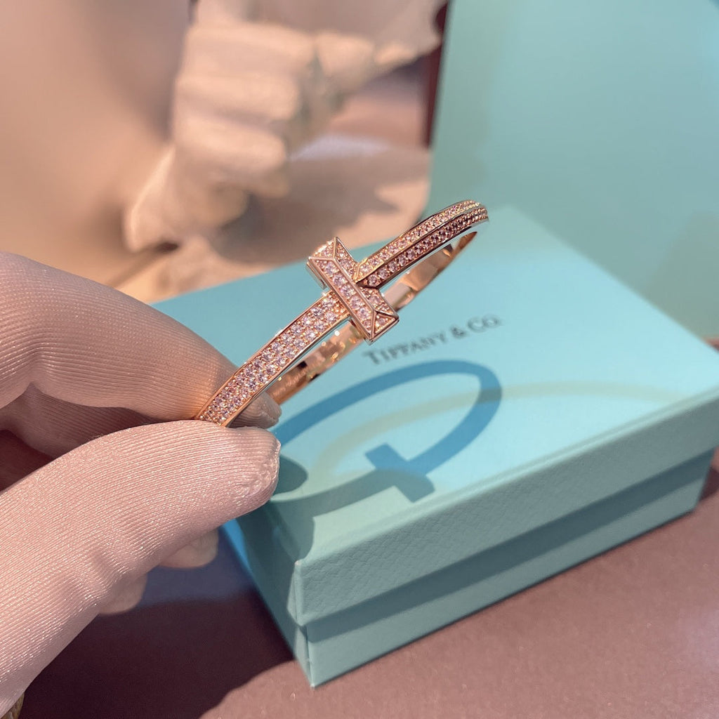 TIFFANY T1 WIDE HINGED BANGLE DIAMOND PAVED BRACELET