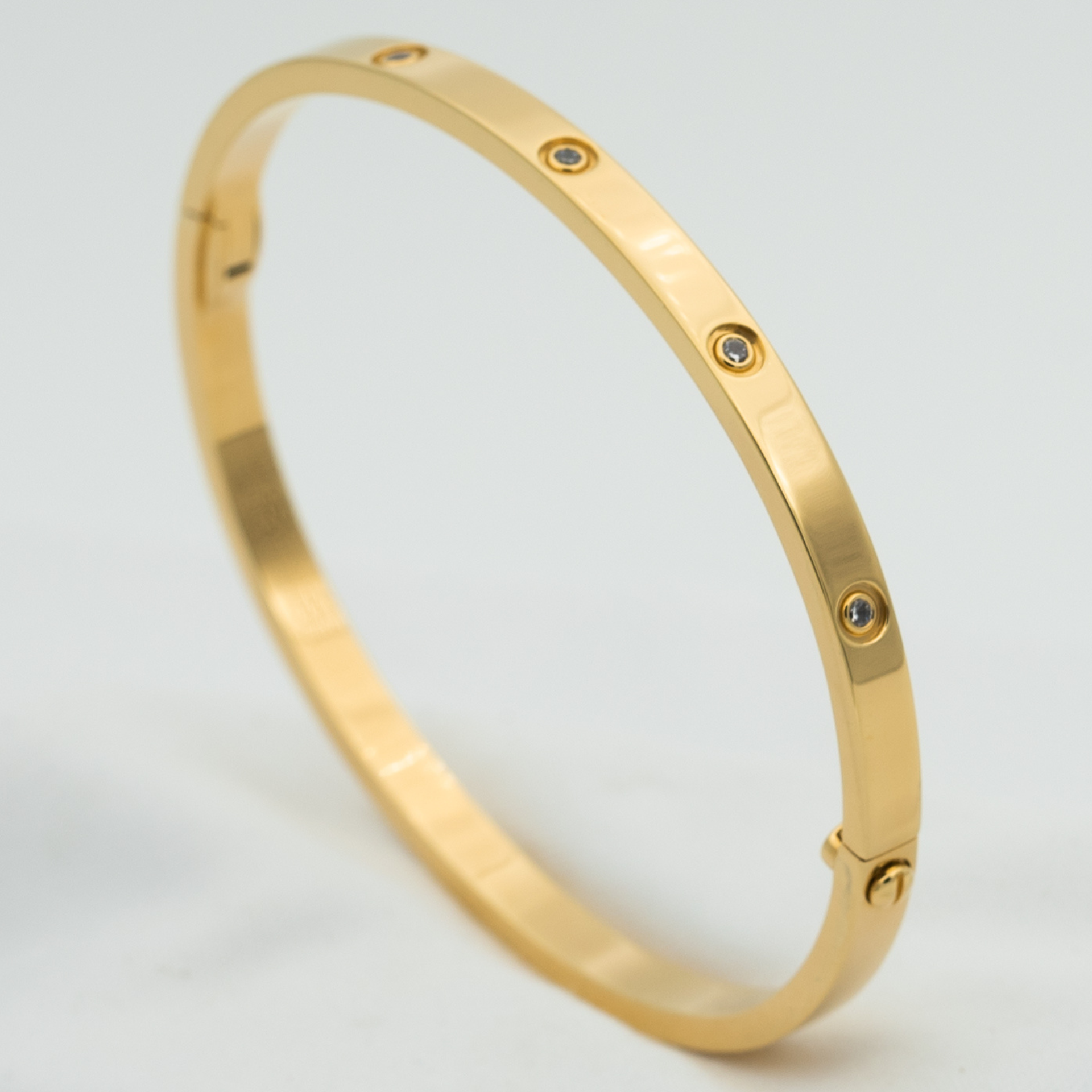 CARTIER LOVE BRACELET 3.65MM 10 DIAMONDS
