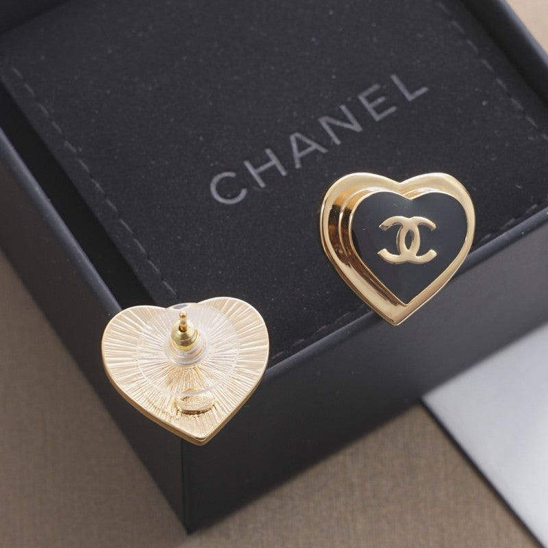 18K  Chanel Black & Red Heart Earrings