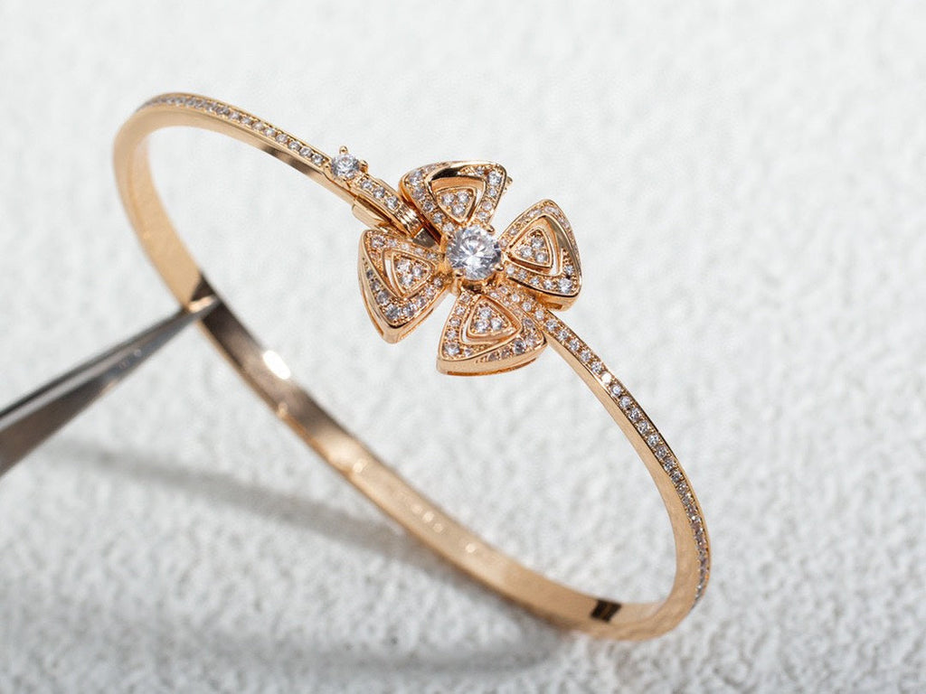 Bvlgari FIOREVER DIAMOND PINK GOLD BRACELET